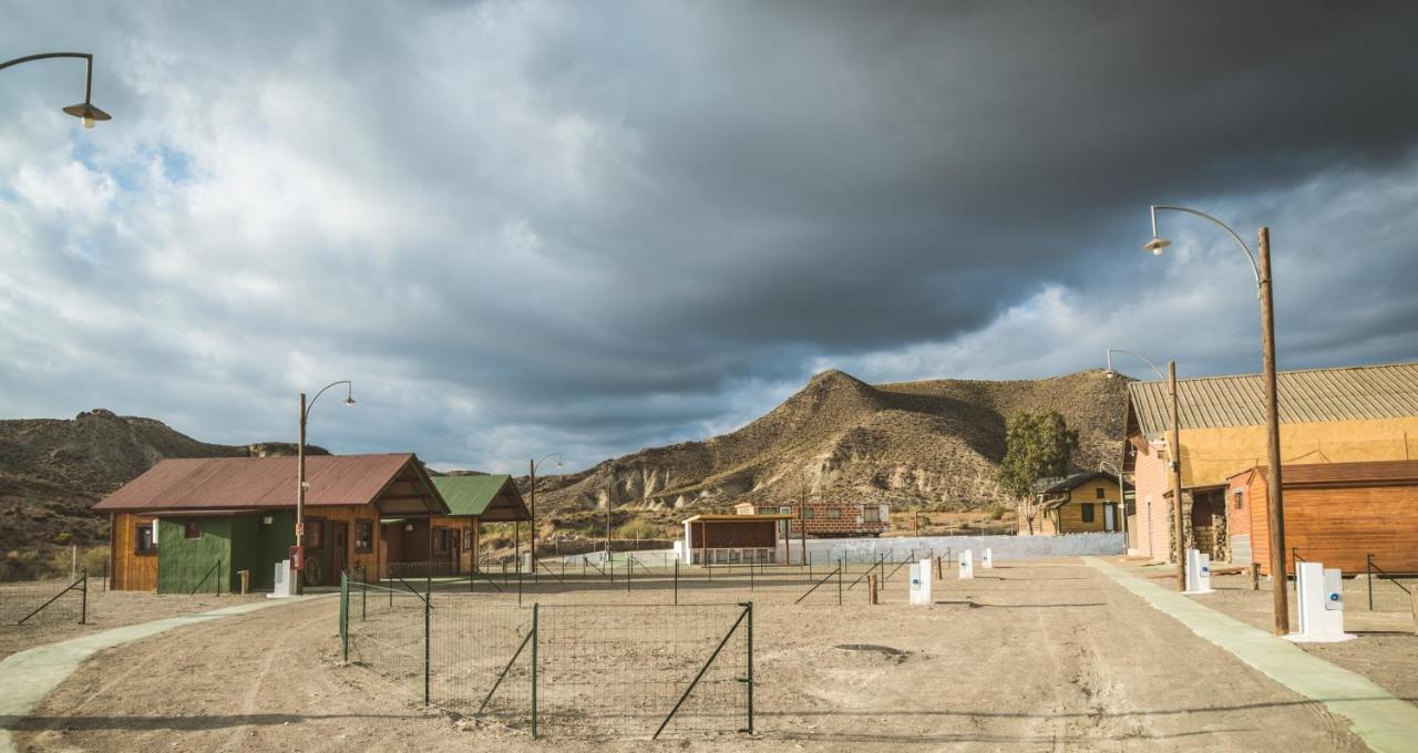 Camping Fort Bravo 塔韦尔纳斯 外观 照片